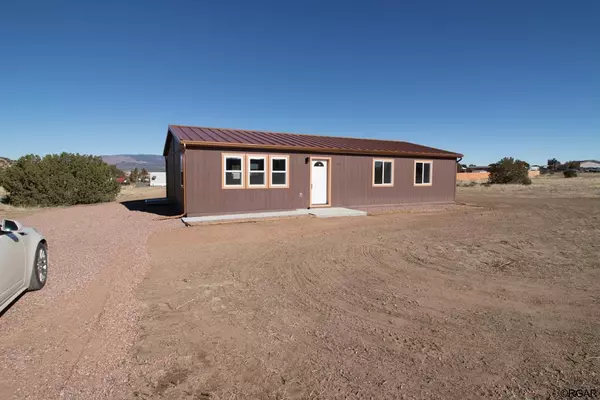 1 Luciana LN, Williamsburg, CO 81226