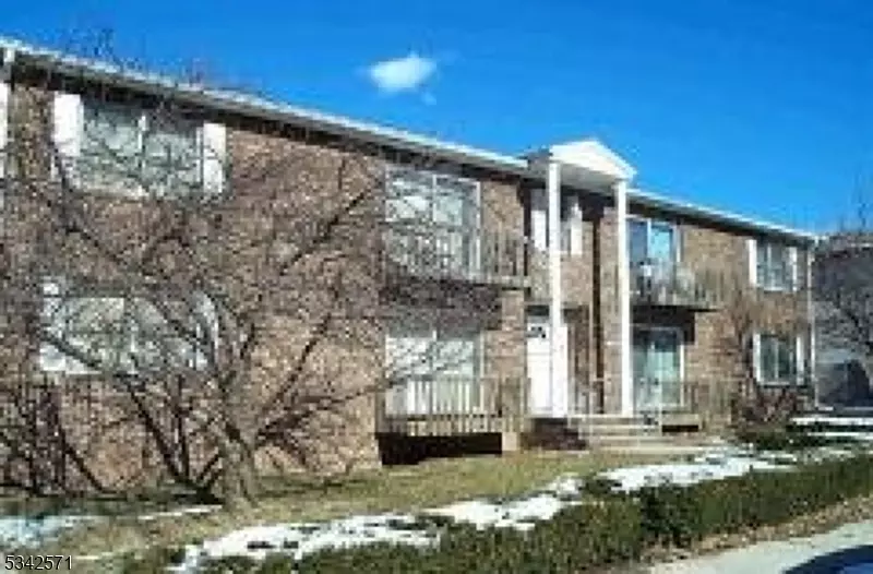 29 Fairview Place #4, Bloomfield Twp., NJ 07003