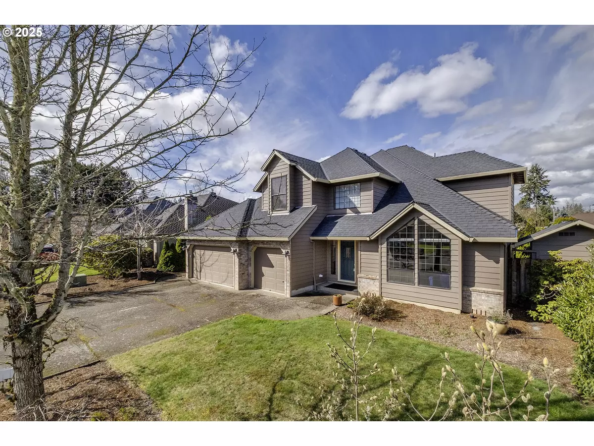 Hillsboro, OR 97124,585 NE GERALDINE DR