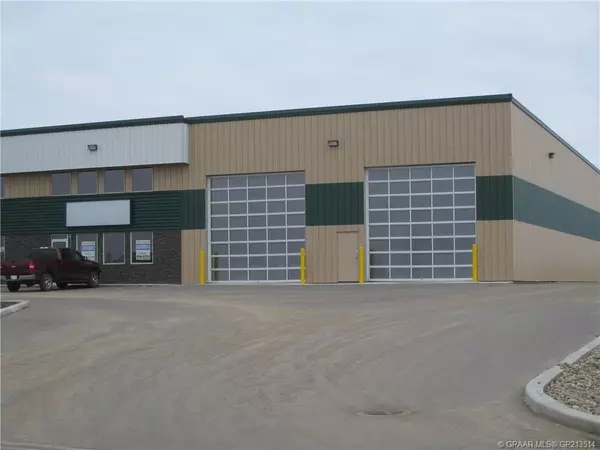 10602 79 AVE #1 & 2, Clairmont, AB T8X 5G9