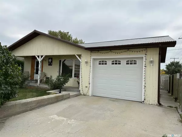 238 Young STREET, Bienfait, SK S0C 0M0