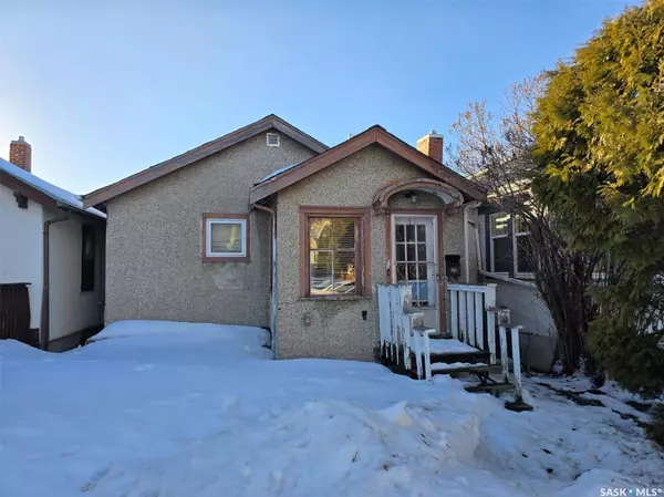 2208 PRINCESS STREET, Regina, SK S4T 3Z8