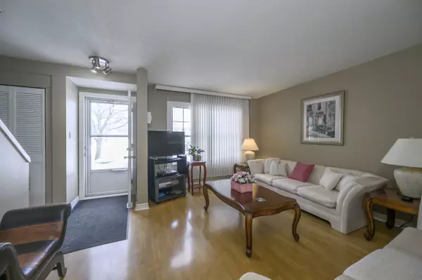 London, ON N6E 2W3,1725 Ernest AVE #64