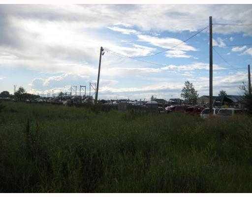 Calgary, AB T3J4l5,4440 76 AVE NE