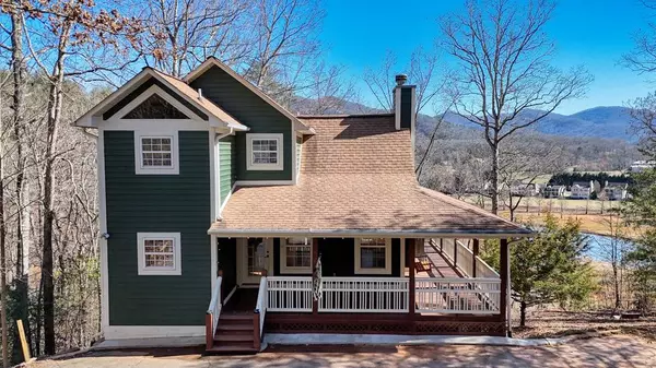 2103 Pooh Corner, Hiawassee, GA 30546