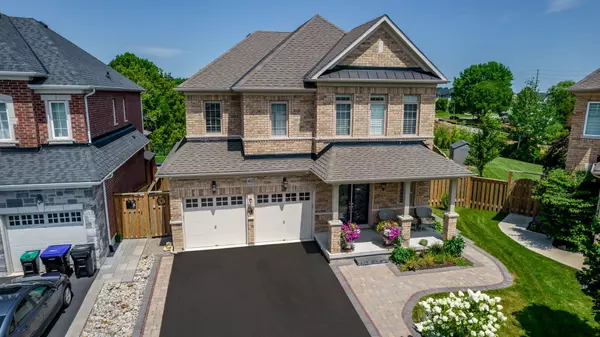 40 Cayton CRES, Bradford West Gwillimbury, ON L3Z 2A6