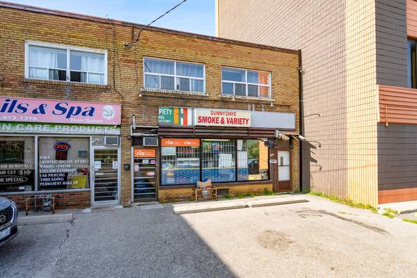 724 Wilson AVE, Toronto W05, ON M3K 1E2