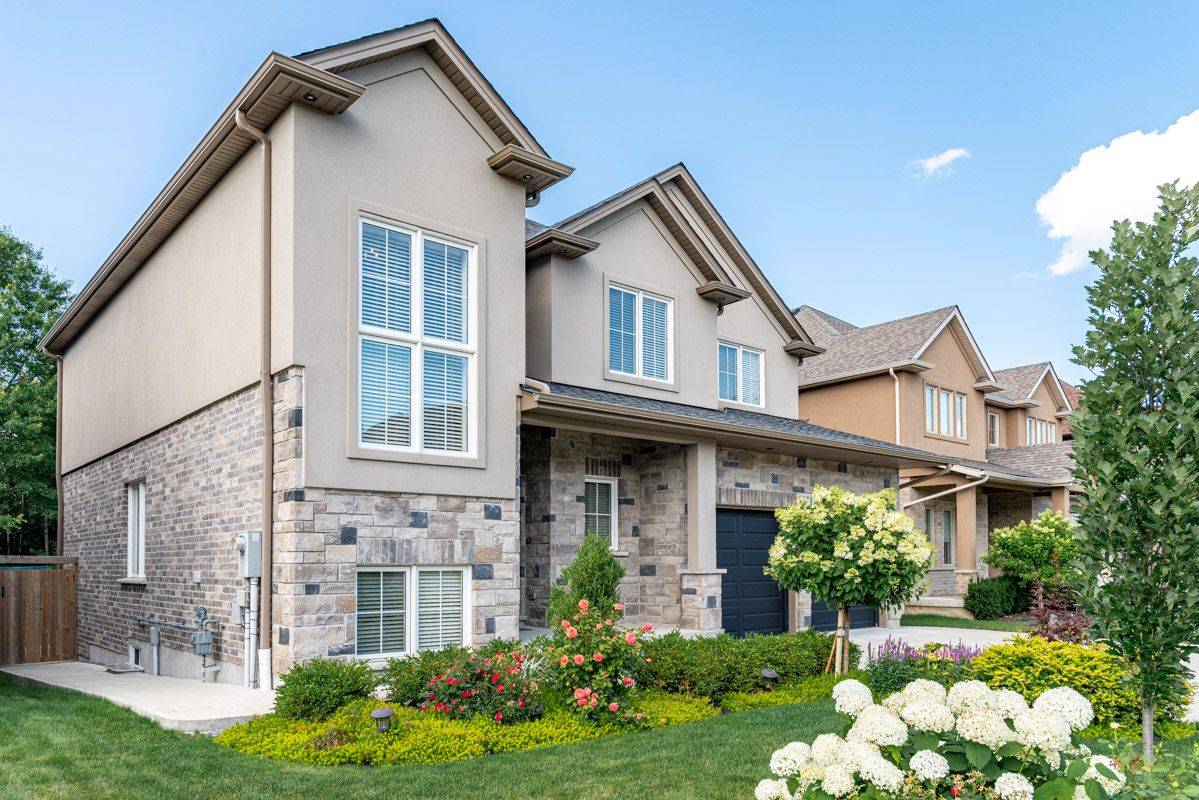 Niagara Falls, ON L2G 0A6,7231 LIONSHEAD AVE #30