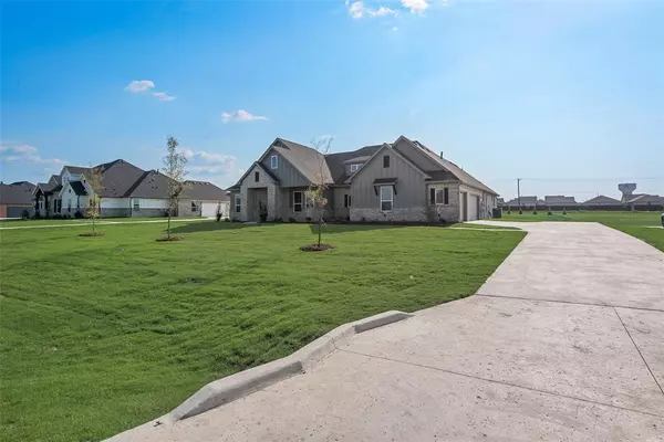 Forney, TX 75126,1129 Barrix Drive