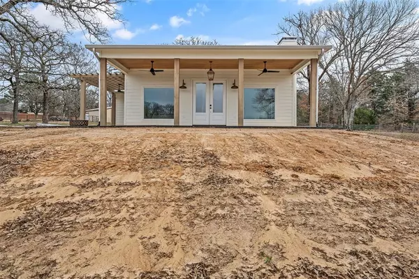 23326 County Road 448, Lindale, TX 75771