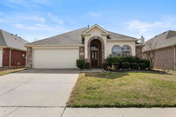 4532 Vista Meadows Drive, Fort Worth, TX 76244