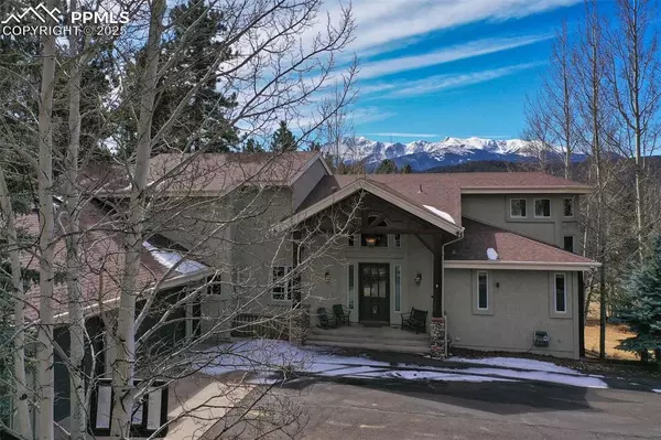 725 Sun Valley DR, Woodland Park, CO 80863