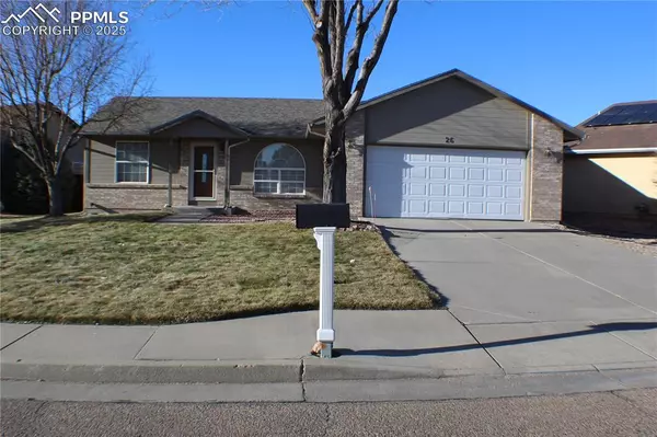 26 Thames DR, Pueblo, CO 81005