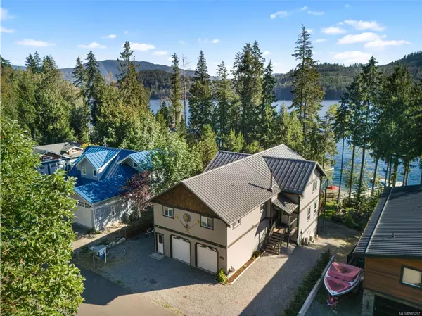 Youbou, BC V0R 3E1,9380 Creekside Dr