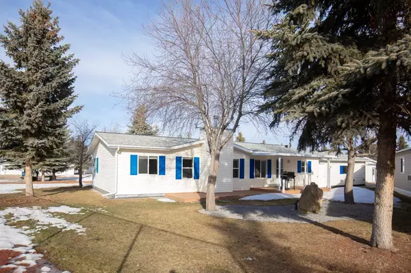 Red Deer, AB T4R 2Z8,2342 Danielle DR