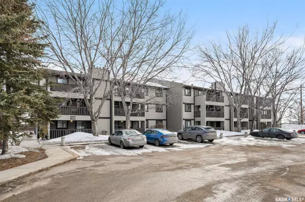 122 Edinburgh PLACE #325, Saskatoon, SK S7H 5J7