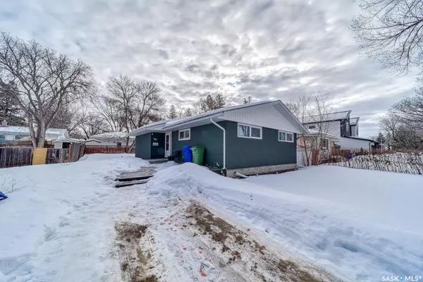 116 DURHAM DRIVE, Regina, SK S4S 4Z2