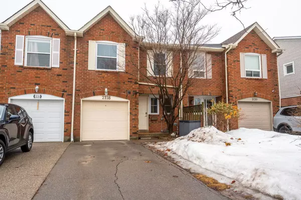 Oakville, ON L6H 4C7,2118 PELEE BLVD