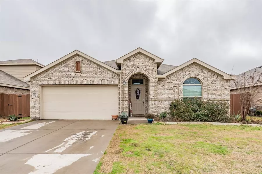 3125 Blacksmith Lane, Forney, TX 75126