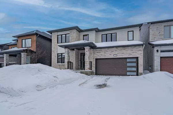 Barrhaven, ON K2J 7E2,709 FENWICK WAY