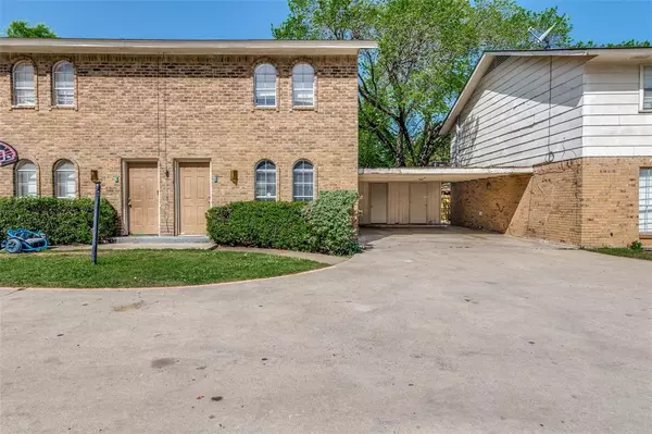 1728 W Sanford Street #H, Arlington, TX 76012