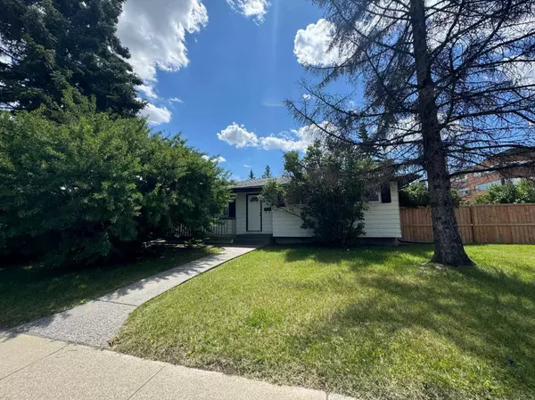 Calgary, AB T2J 0H9,211 99 AVE Southeast