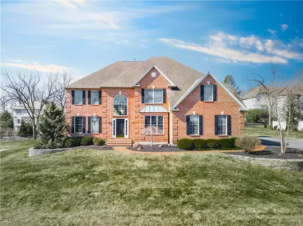 2098 Fieldstone Drive, Lower Saucon Twp, PA 18015