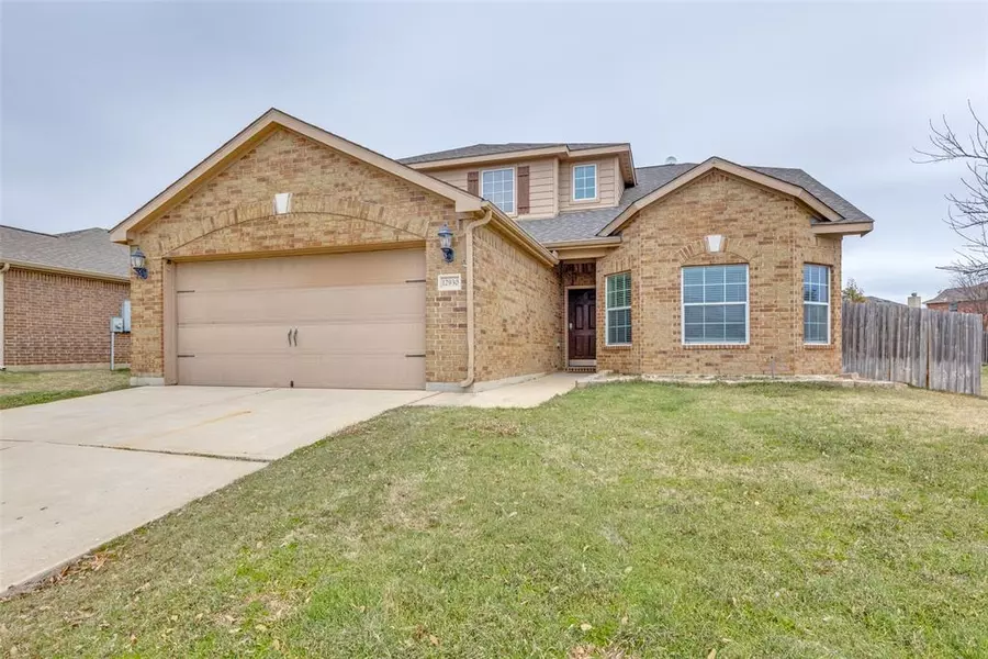 12930 Azure Heights Place, Rhome, TX 76078