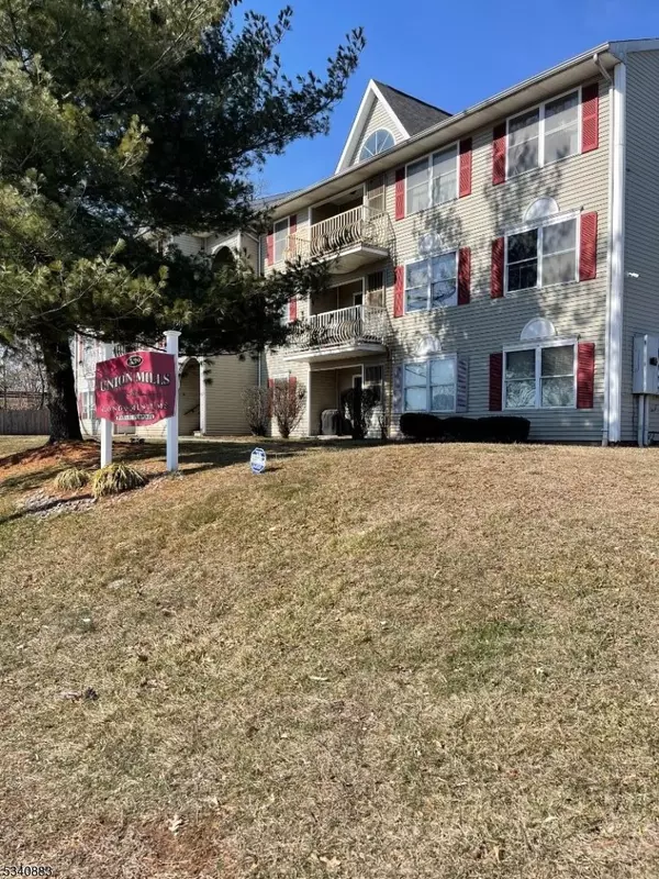 Irvington Twp., NJ 07111,539 Union Avenue #1