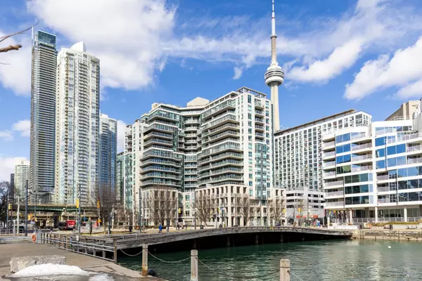 Toronto C01, ON M5V 3T1,410 Queens Quay W #517