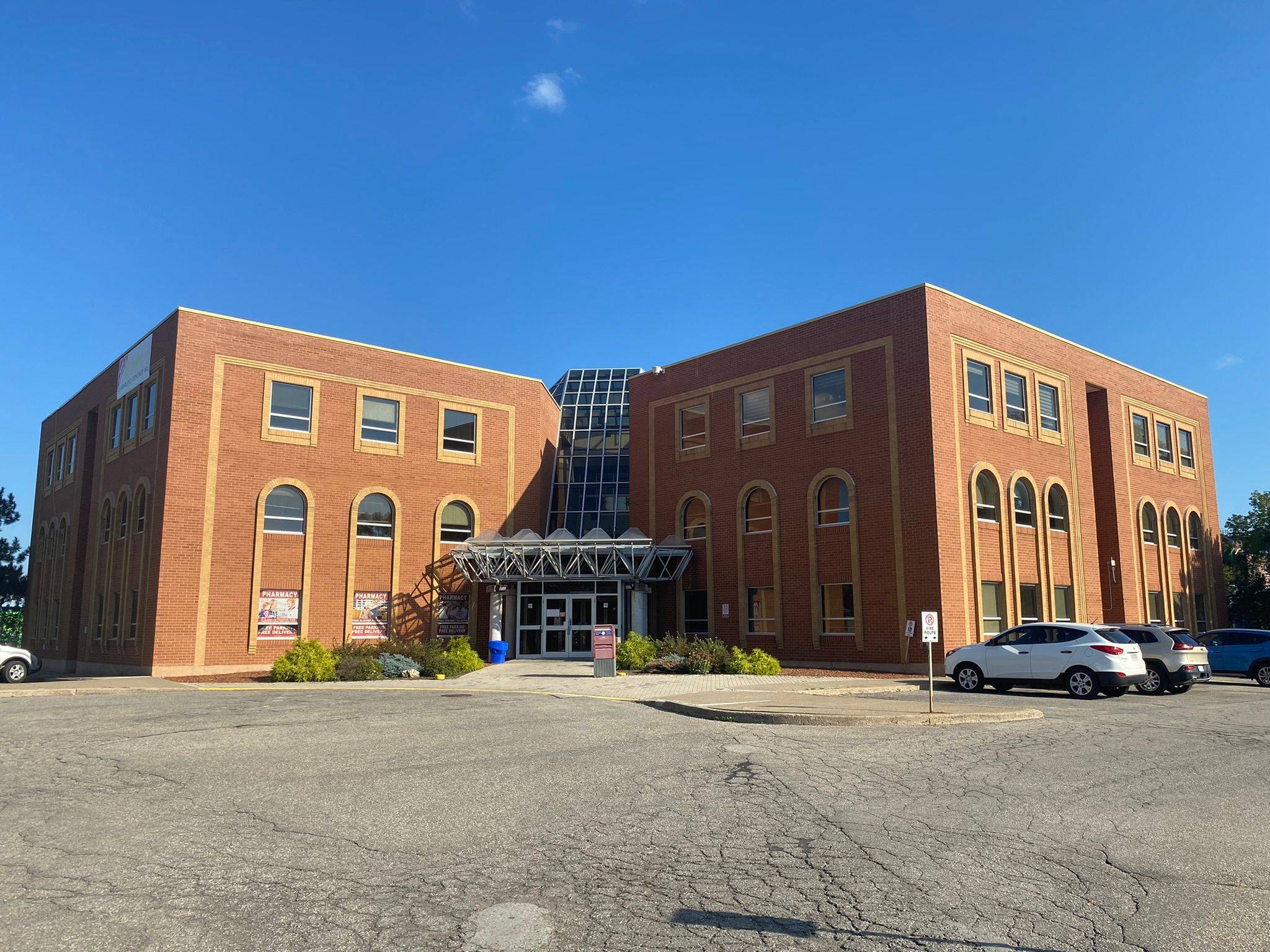 180 Vine ST S #308, St. Catharines, ON L2R 7P3