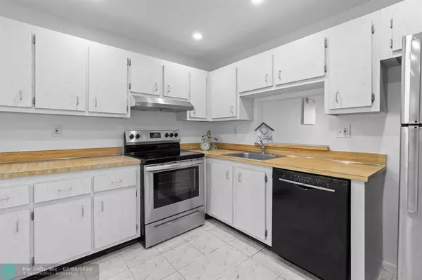 North Lauderdale, FL 33068,1830 SW 81st. Ave #4317