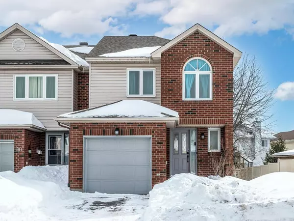 78 Cedarock DR, Kanata, ON K2M 2H8