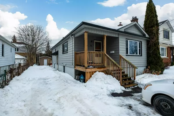 36 Carruthers AVE, Kingston, ON K7L 1M2