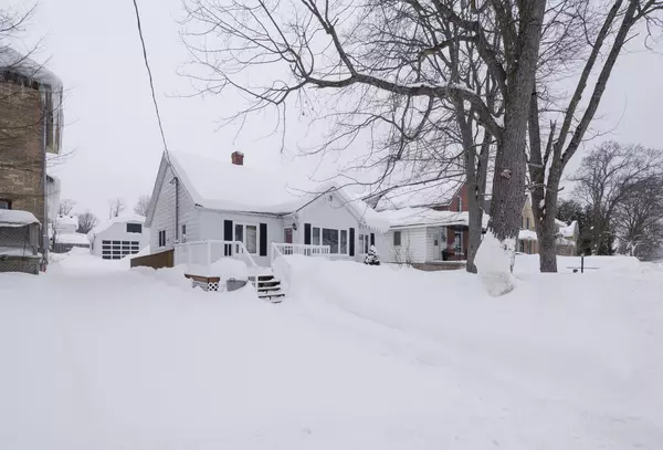 412 Scott ST, South Bruce Peninsula, ON N0H 2T0