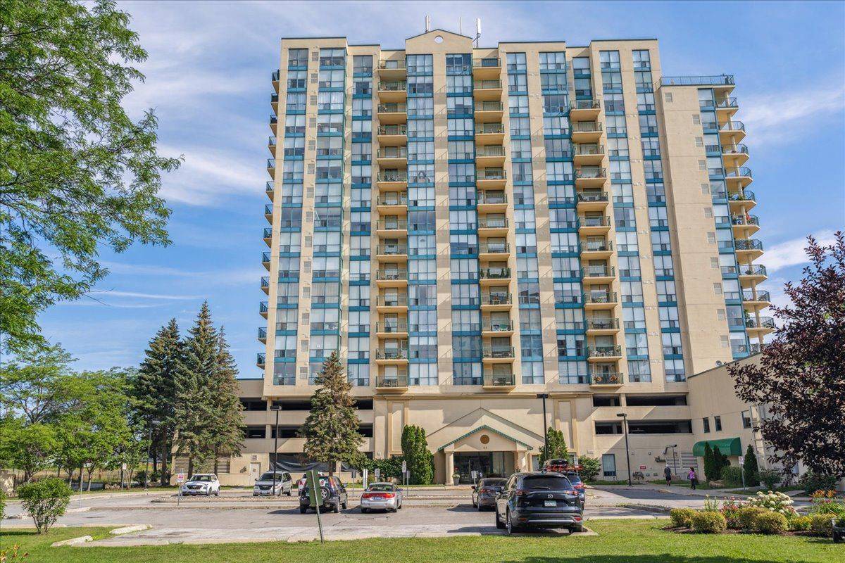 Barrie, ON L4N 3A5,65 Ellen ST #809