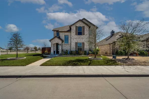 1744 Vista Way, Waxahachie, TX 75165