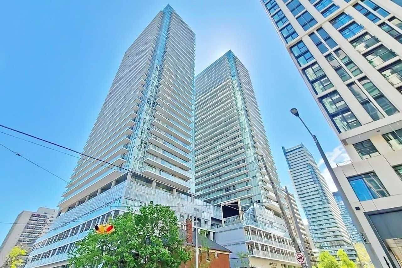 Toronto C10, ON M4P 0E4,195 Redpath AVE #3216