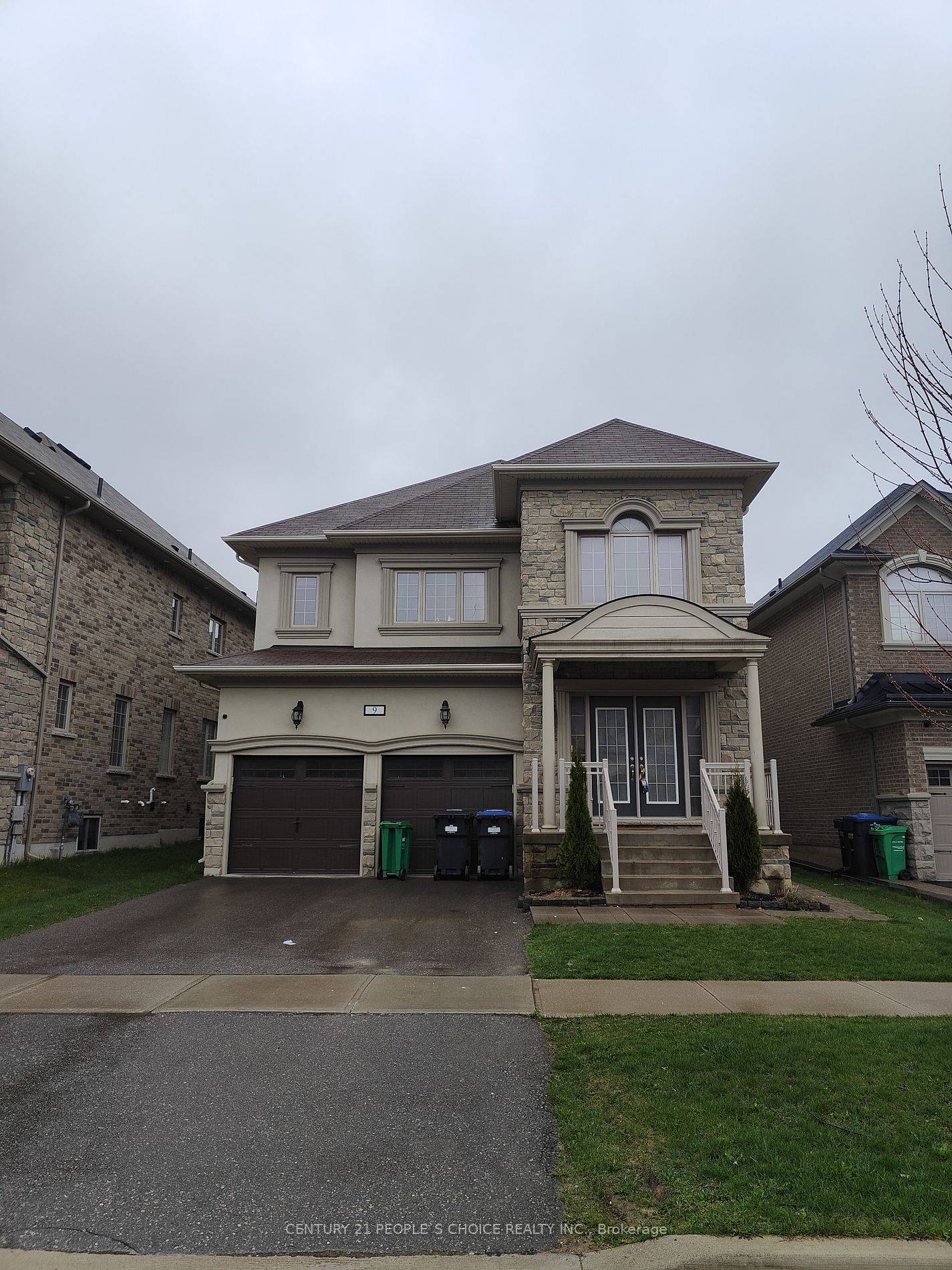 9 Chiming RD, Brampton, ON L6P 4B2