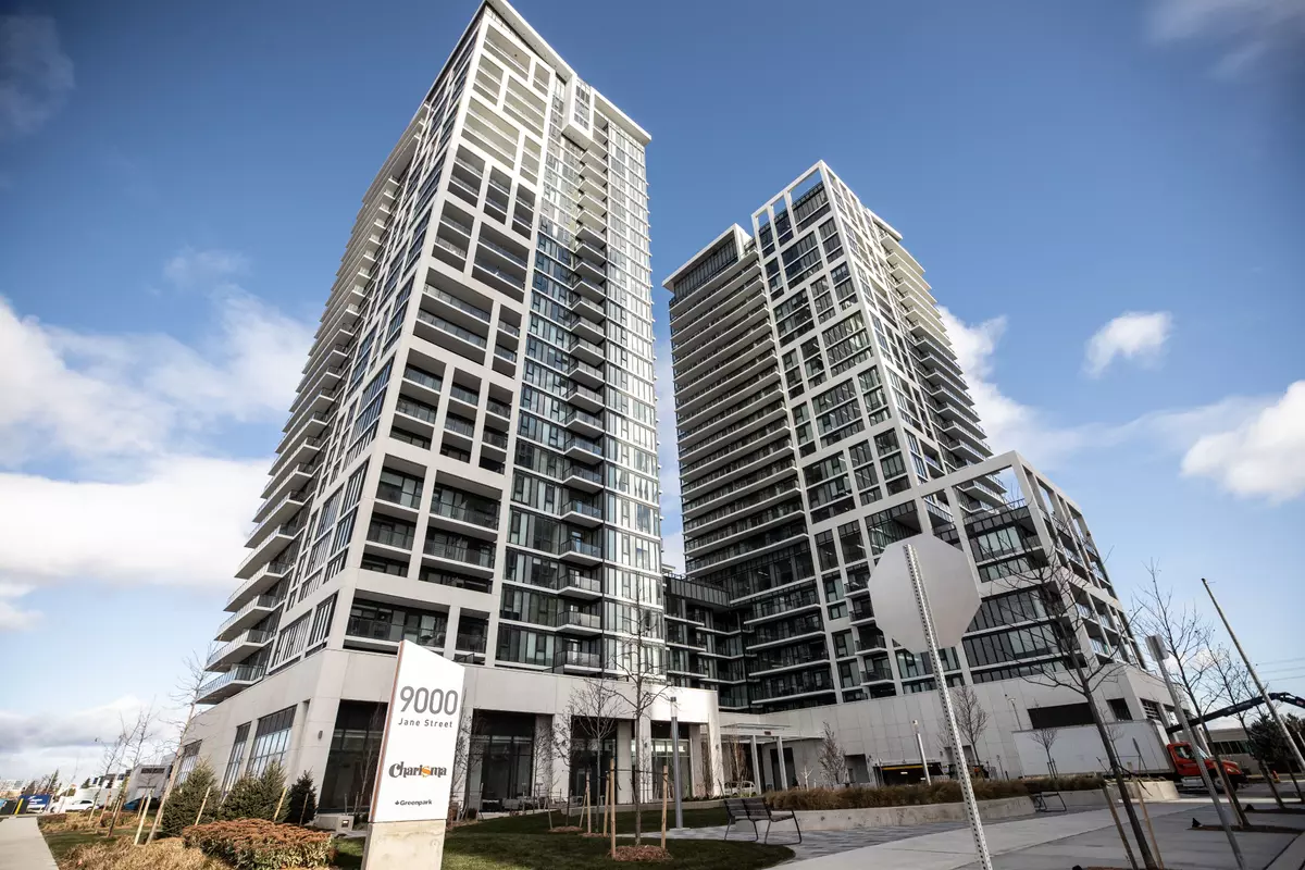 Vaughan, ON L4K 0M6,9000 Jane ST #406