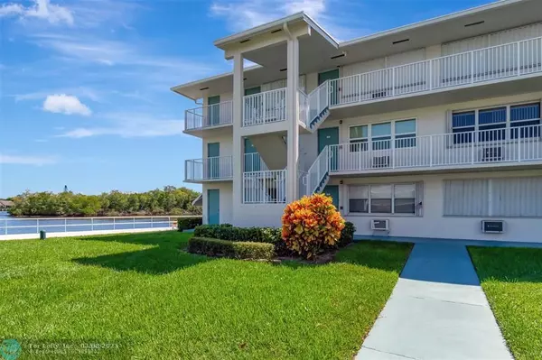 Boynton Beach, FL 33435,350 Horizons  #112