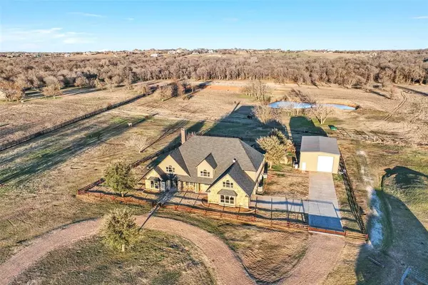 12201 Madison Lane, Justin, TX 76247