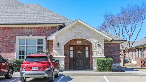 8765 STOCKARD #201, Frisco, TX 75034