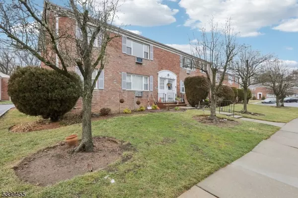 43 Conforti Ave #54, West Orange Twp., NJ 07052