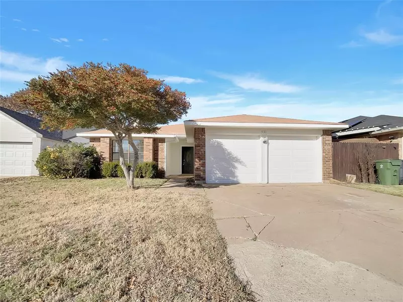 531 Valley Mills Drive, Arlington, TX 76018