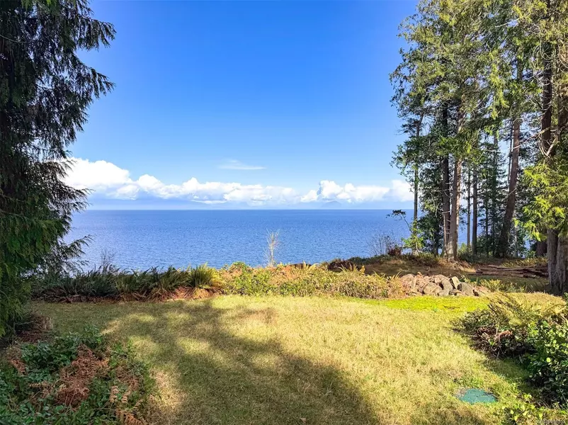 2350 Windecker Dr, Gabriola Island, BC V0R 1X7