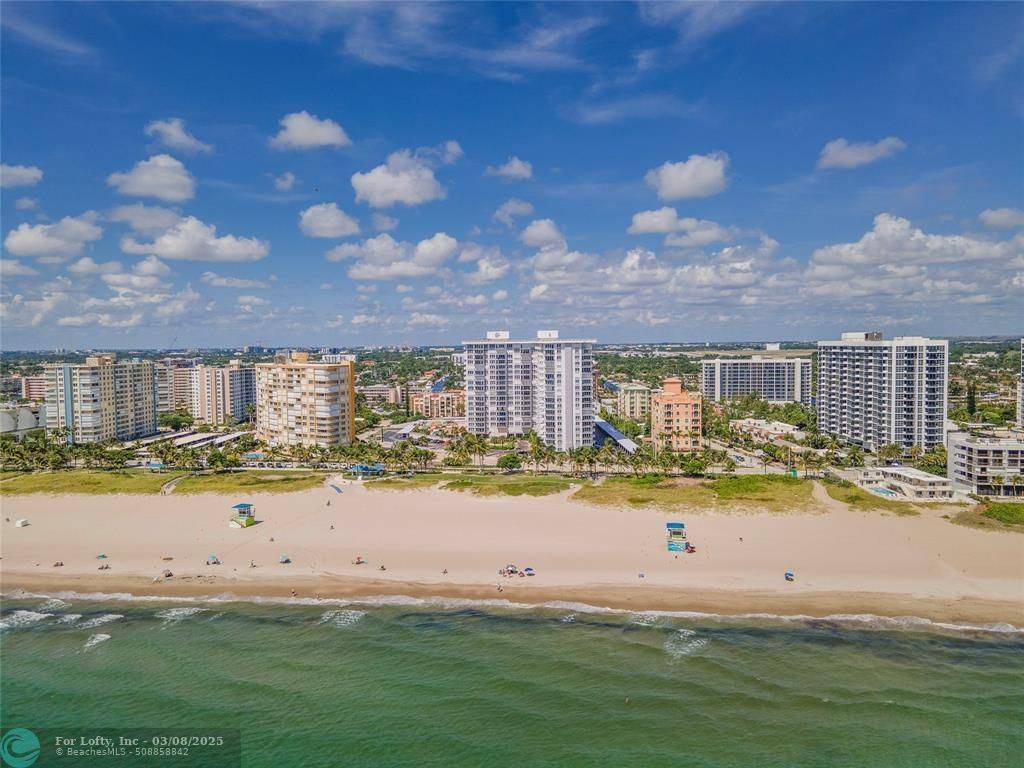 Pompano Beach, FL 33062,405 N Ocean Blvd  #411