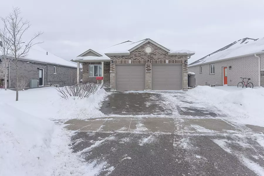 154 Bridge CRES, Minto, ON N0G 2P0