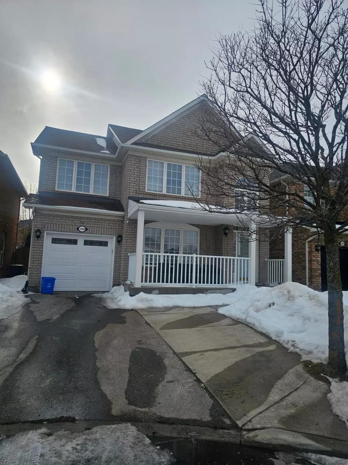 Oakville, ON L6M 3Y2,2360 Proudfoot TRL