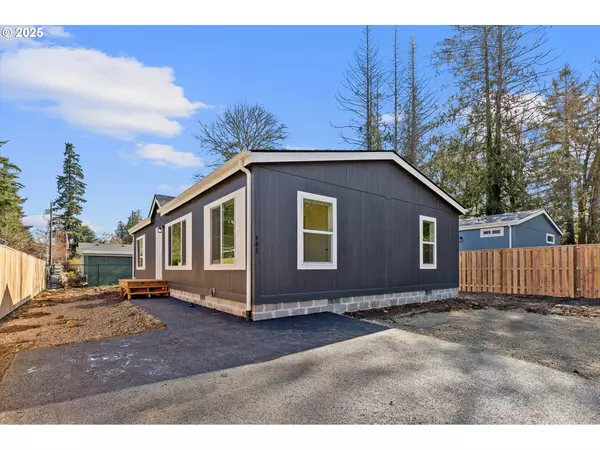 442 SW Juniper RD, Estacada, OR 97023